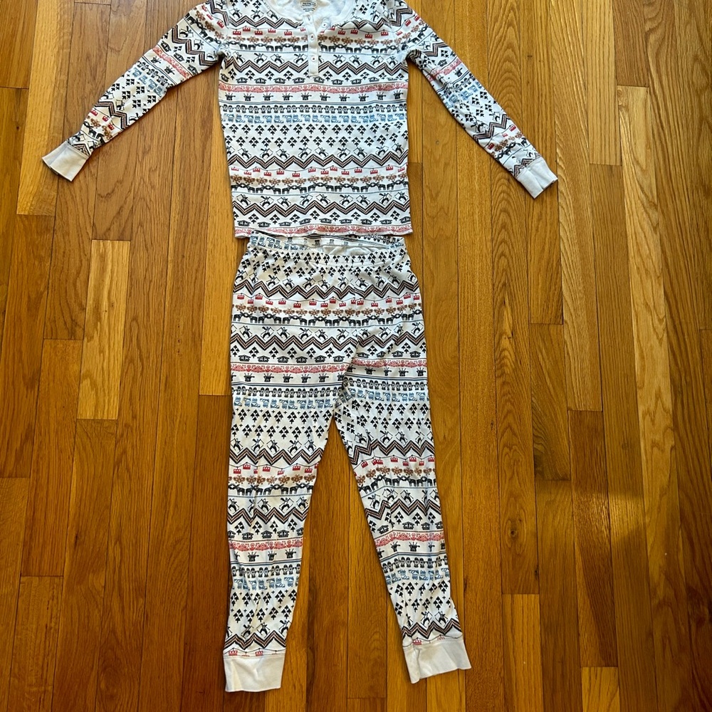 Roller Rabbit, size 10, winter print, unisex, pajamas